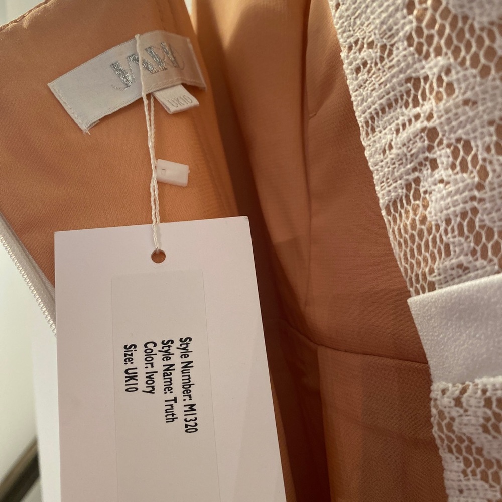 Jarlo " Truth " dress New with tags - Picture 8 of 9